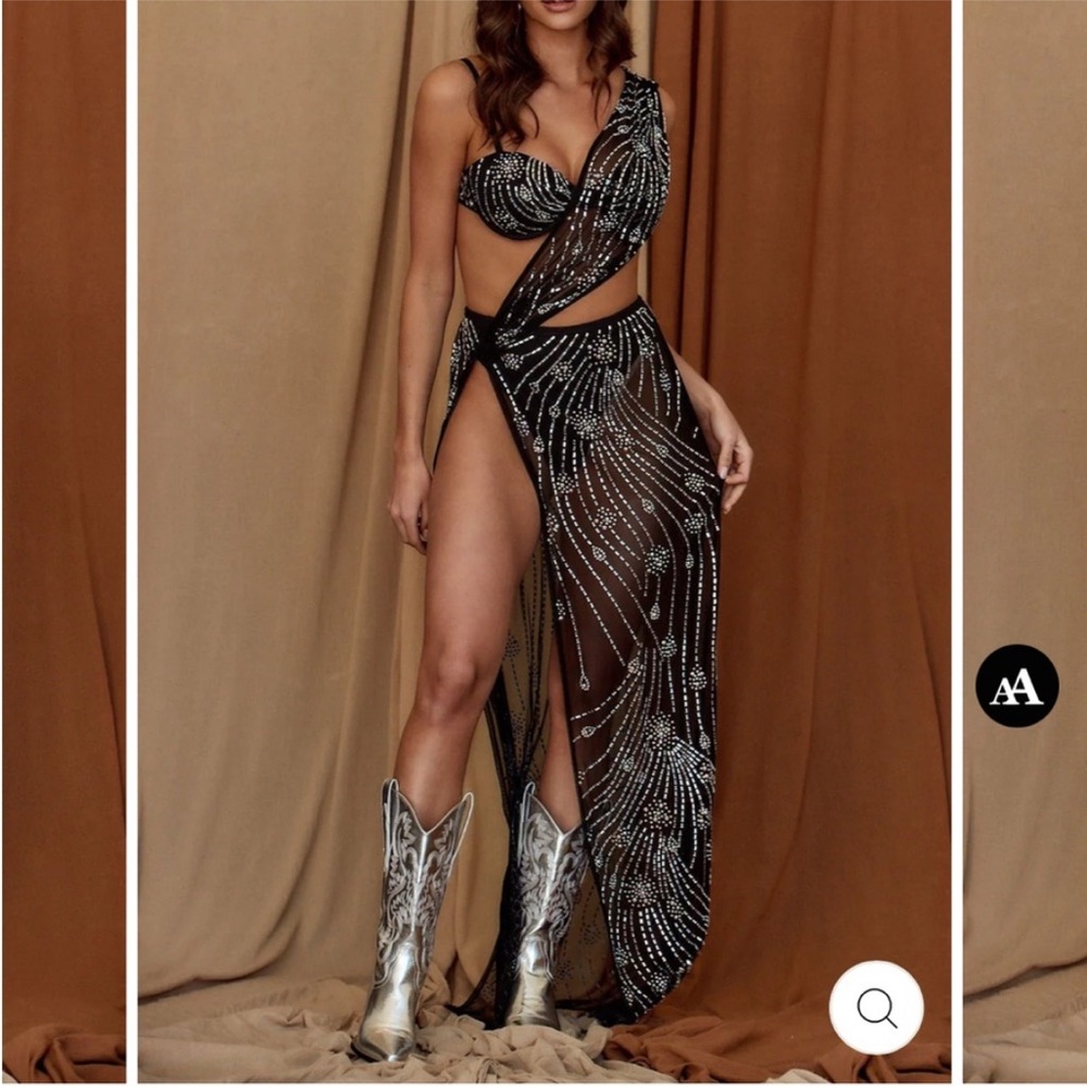 Luxury Glamour Girl, sparkle dress, long dress, party dress, beaded dress.